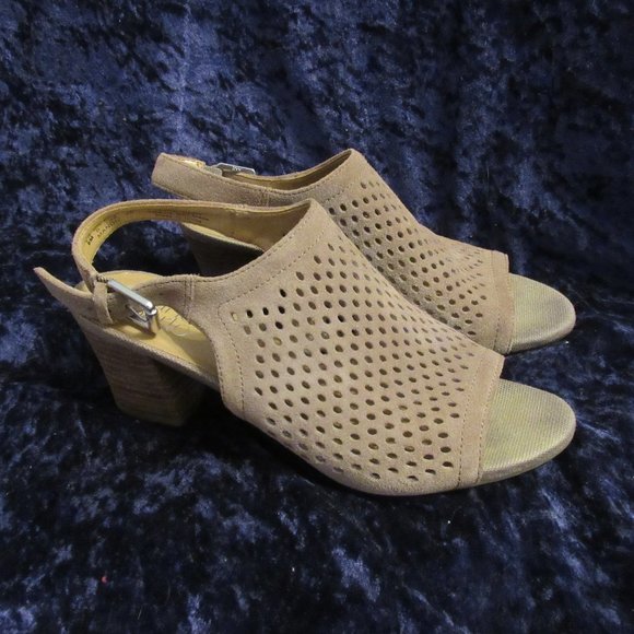 Franco Sarto Heel Sandals - Picture 1 of 8